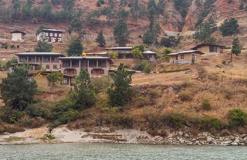 Bhutan Tour (04 Nights 05 Days Tour)
