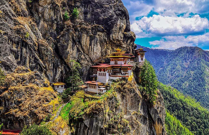 Bhutan Tour 06 Nights 07 Days Tour