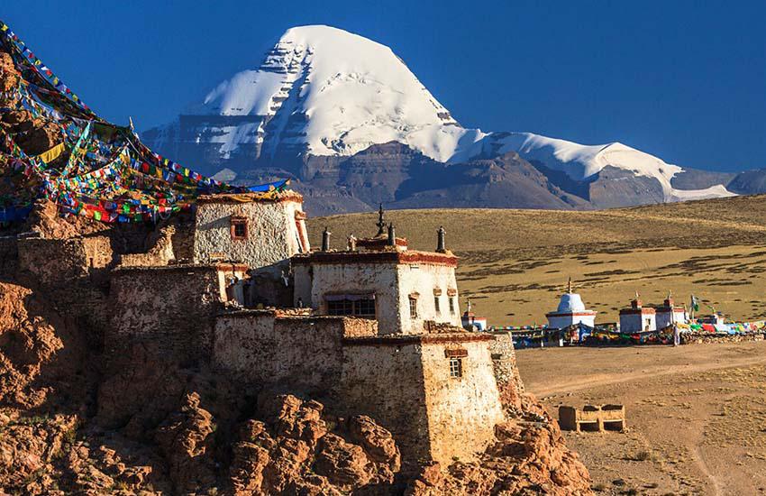 Kathmandu–Kerung–Saga–Mansarovar–Saga–Kerung-Kathmandu