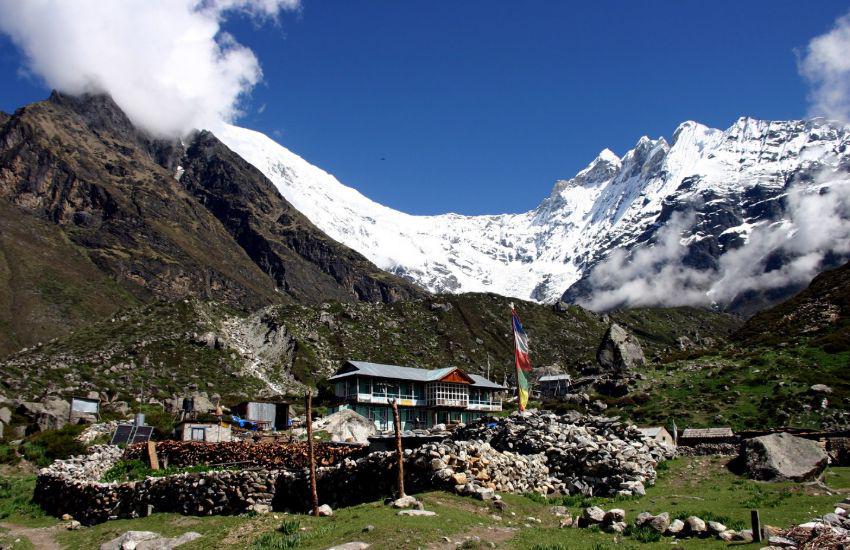 Langtang Helambhu Trek